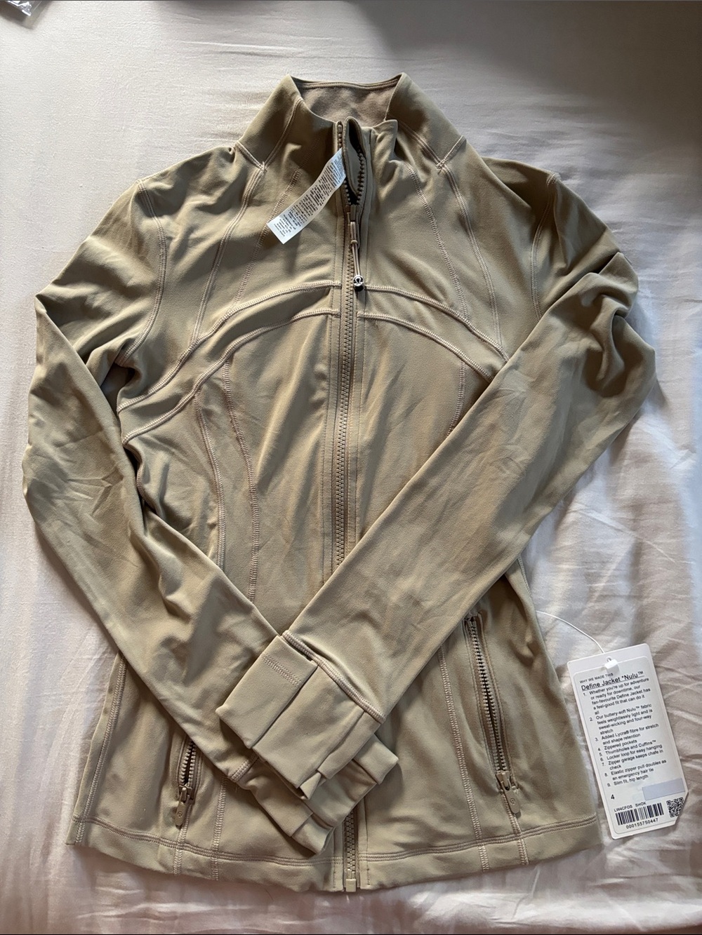 lululemon athletica Women's Taupe Define Nulu Jacket